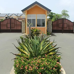 https://nzinghas-villa.comcaribbean.com